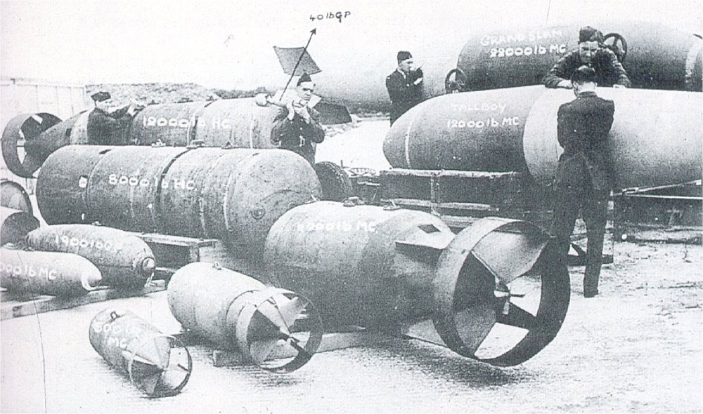 Коллекция английских бомб