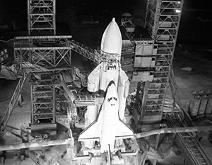 Свой первый и единственный космический полет «Буран» совершил в беспилотном режиме 15 ноября 1988 года