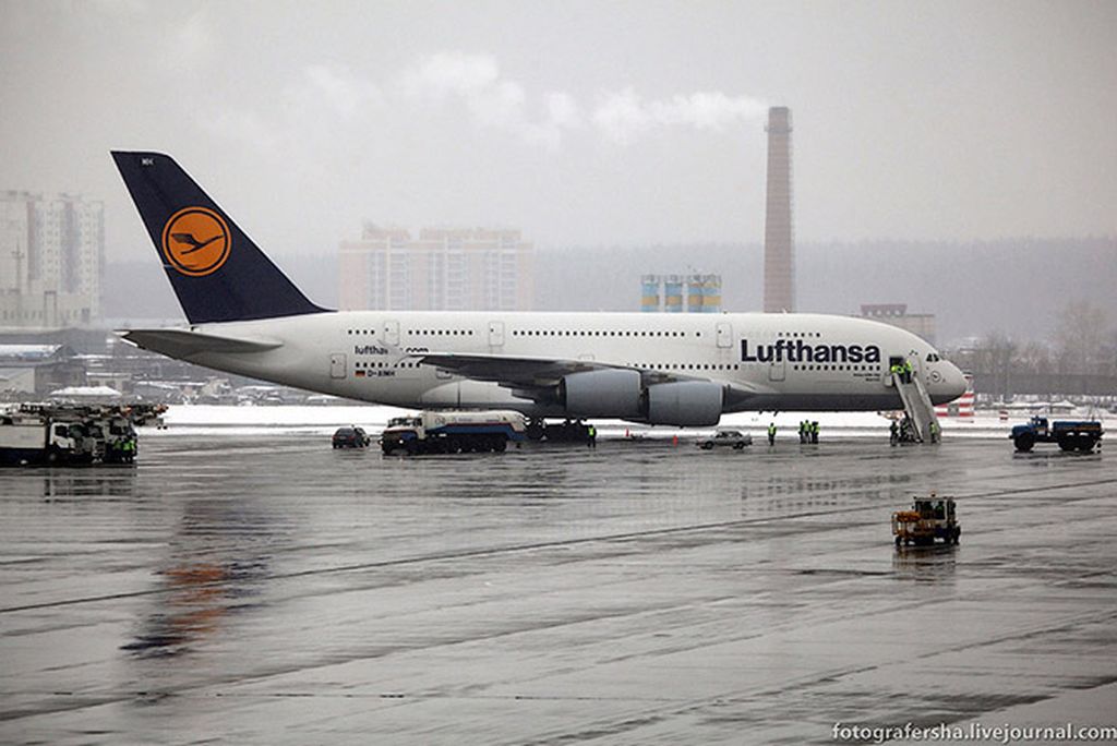 11 лет самому большому пассажирскому самолету | Июль 2012, авиасалон в Фарнборо.